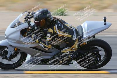 media/Mar-12-2023-SoCal Trackdays (Sun) [[d4c8249724]]/Turn 4 Inside (1040am)/